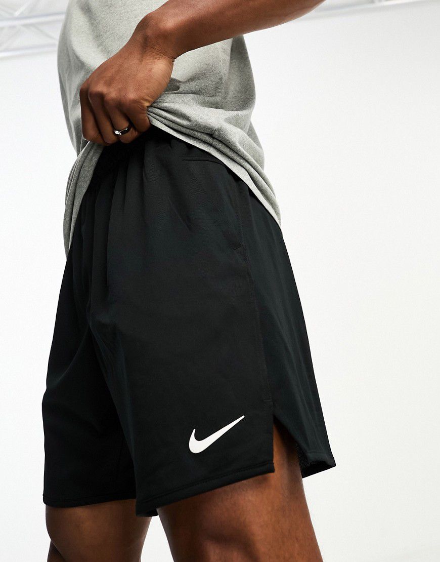 Dri-FIT Totality - Pantaloncini neri in maglia da 7" - Nike Training - Modalova