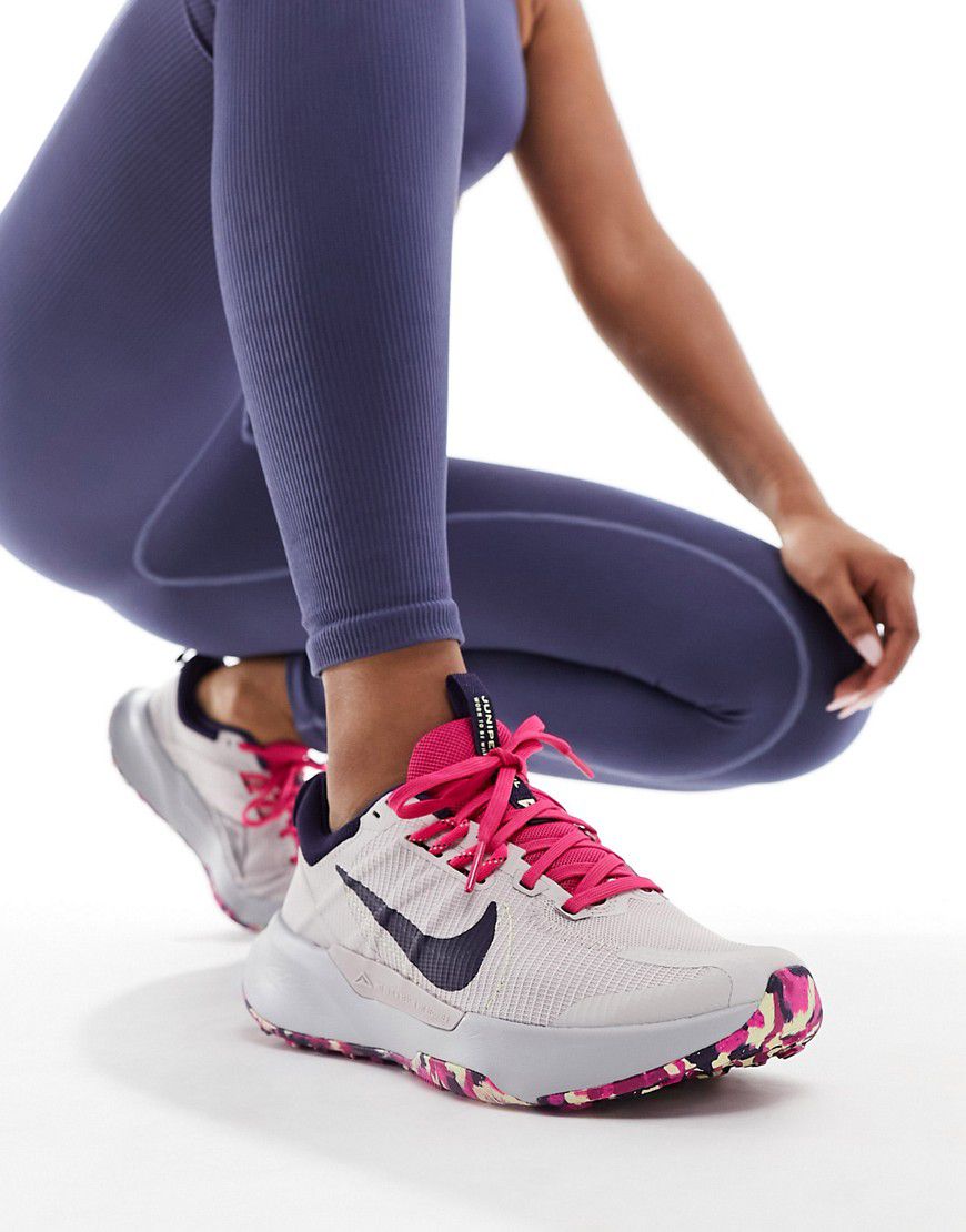 Juniper Trail 2 - Sneakers e rosa acceso - Nike Running - Modalova