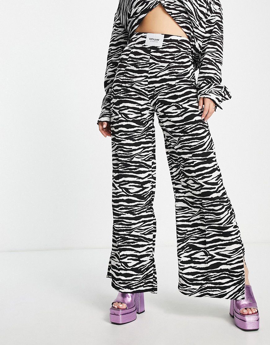 Pantaloni con fondo ampio neri e bianchi zebrati in coordinato - Sixth June - Modalova