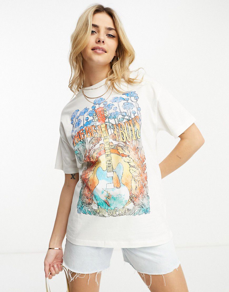 T-shirt bianca con stampa dei The Beach Boys - Pull & Bear - Modalova
