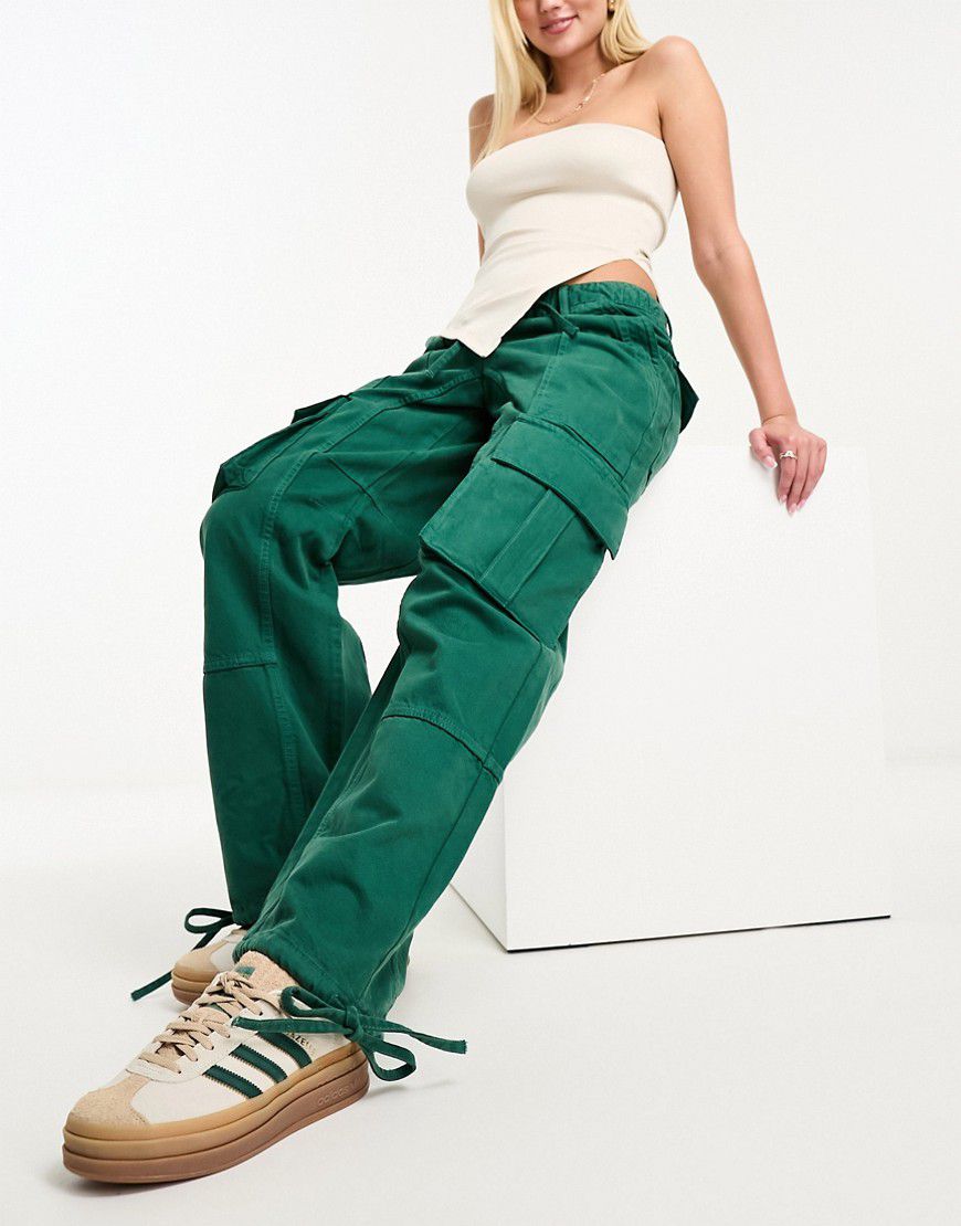 Viggo - Pantaloni cargo di jeans a vita alta verdi - Waven - Modalova