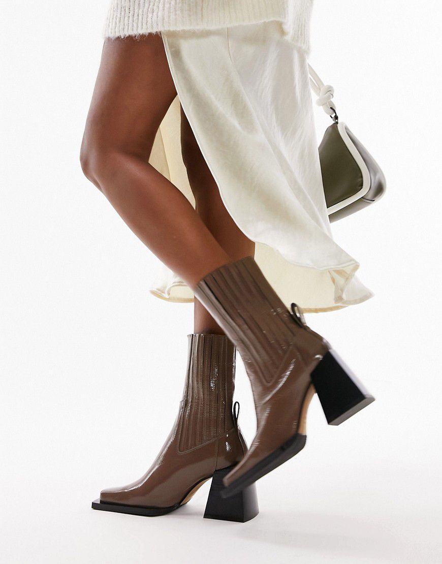 Polly - Stivali con tacco in pelle premium color visone a punta squadrata - Topshop - Modalova