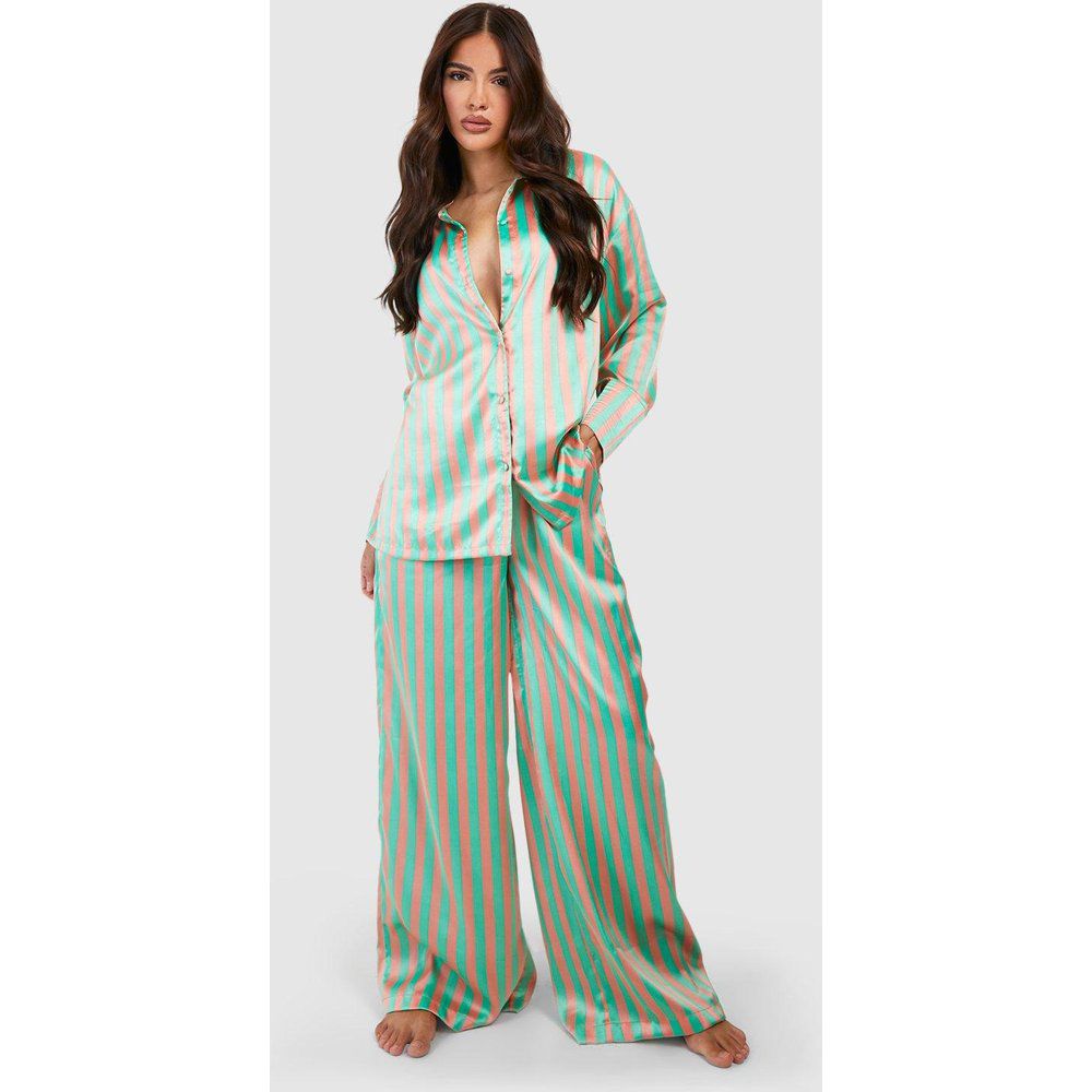 Set pigiama oversize a righe, Verde - boohoo - Modalova