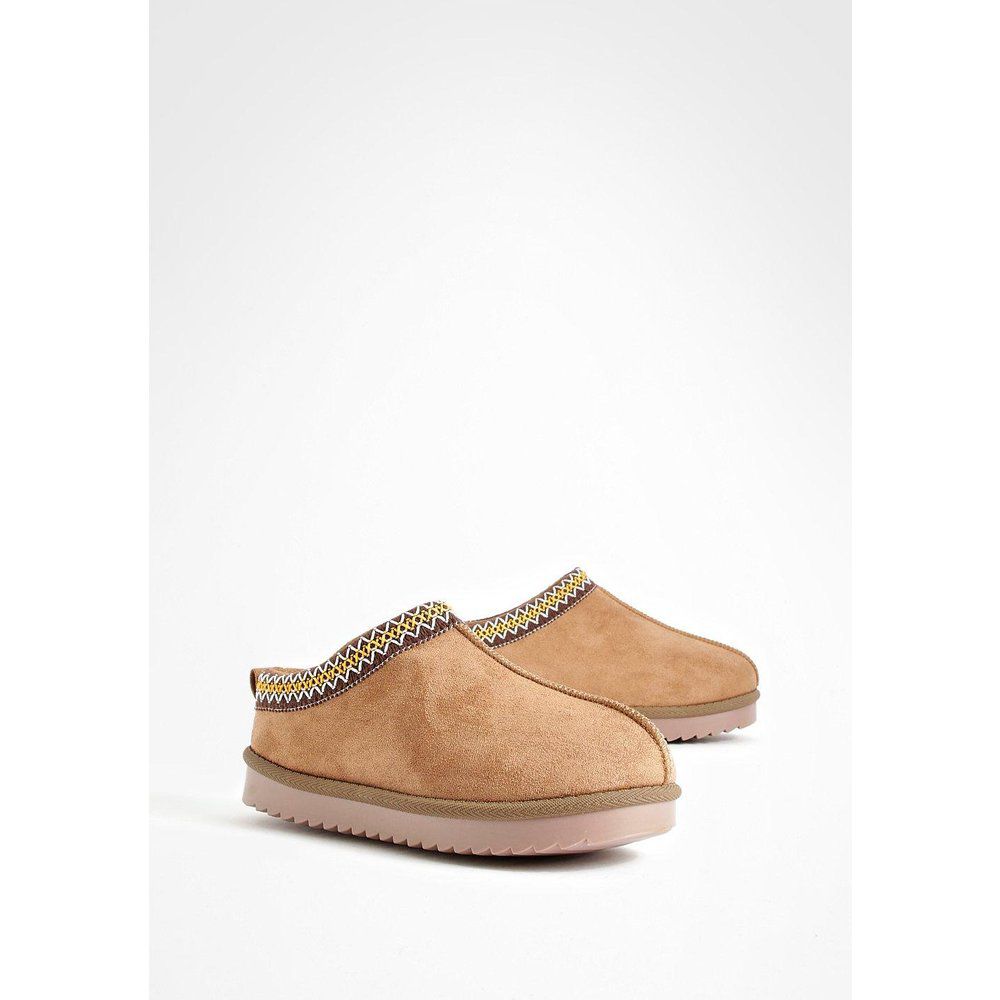 Sandali Mules comodi con ricami - boohoo - Modalova