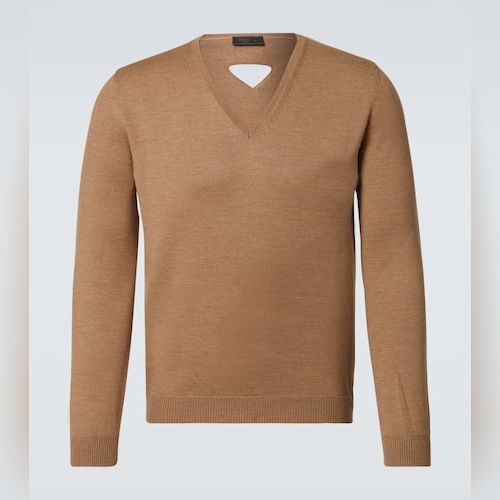 PRADA V NECK fantastic KNIT